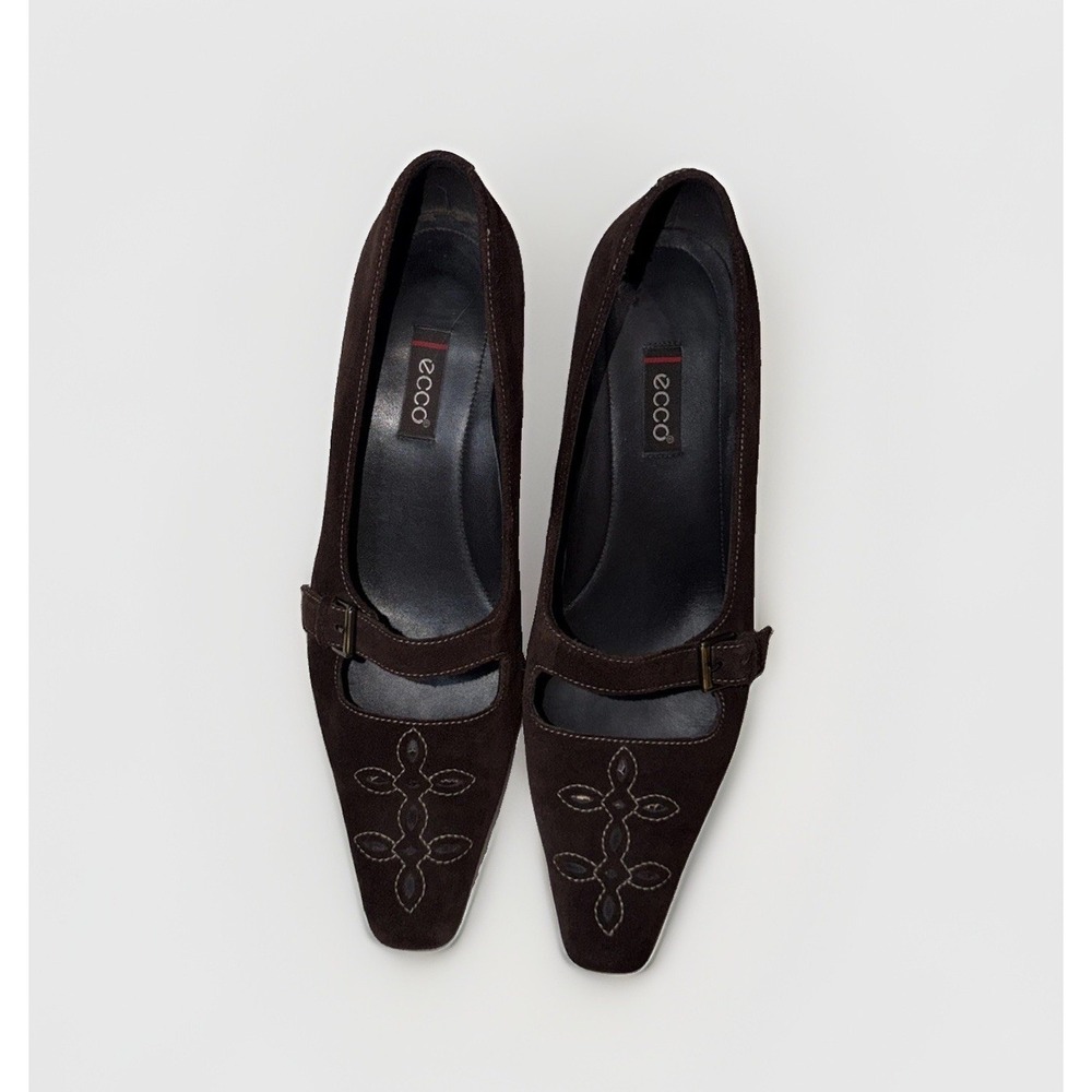 Ecco Pump Kitten Heels Buckle Nevada Pointed Toe Brown Suede Women's 39 US 8-8.5 - Picture 3 of 7